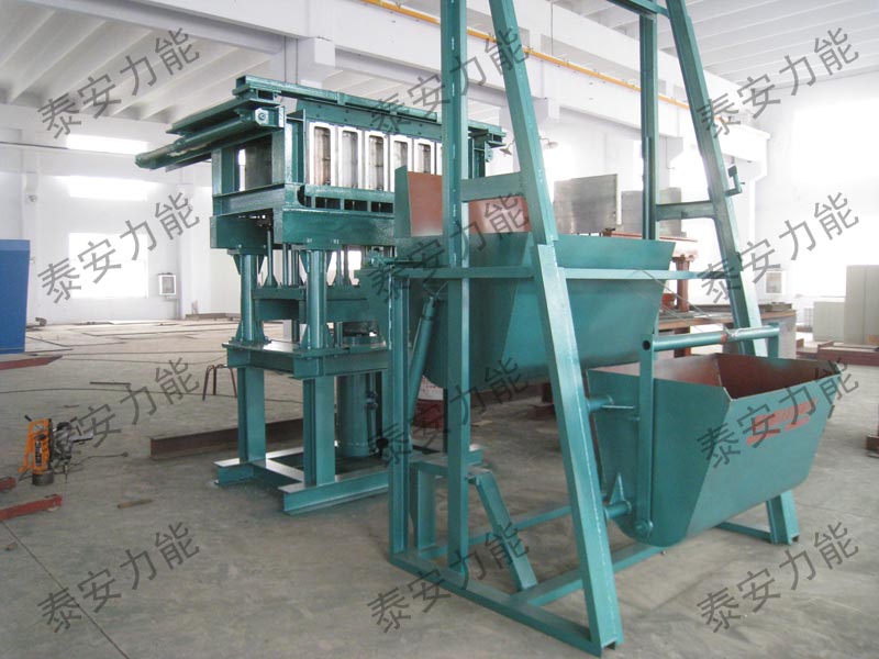 Simple gypsum block production line